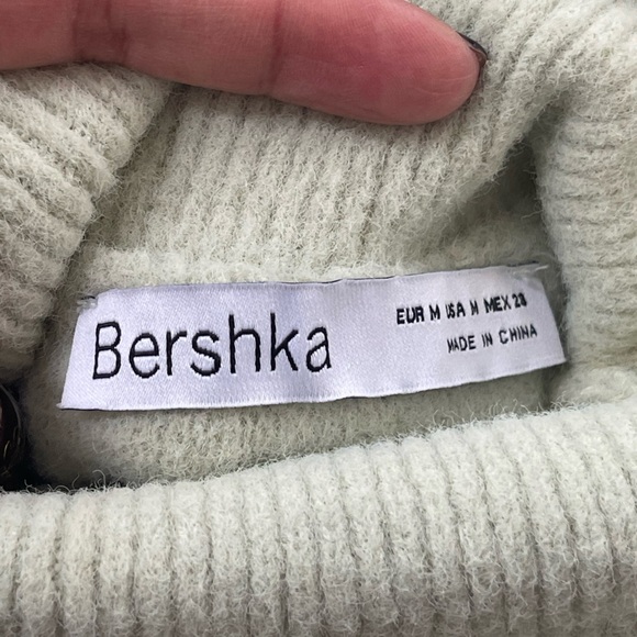Bershka turtle neck sweater - Picture 2 of 8